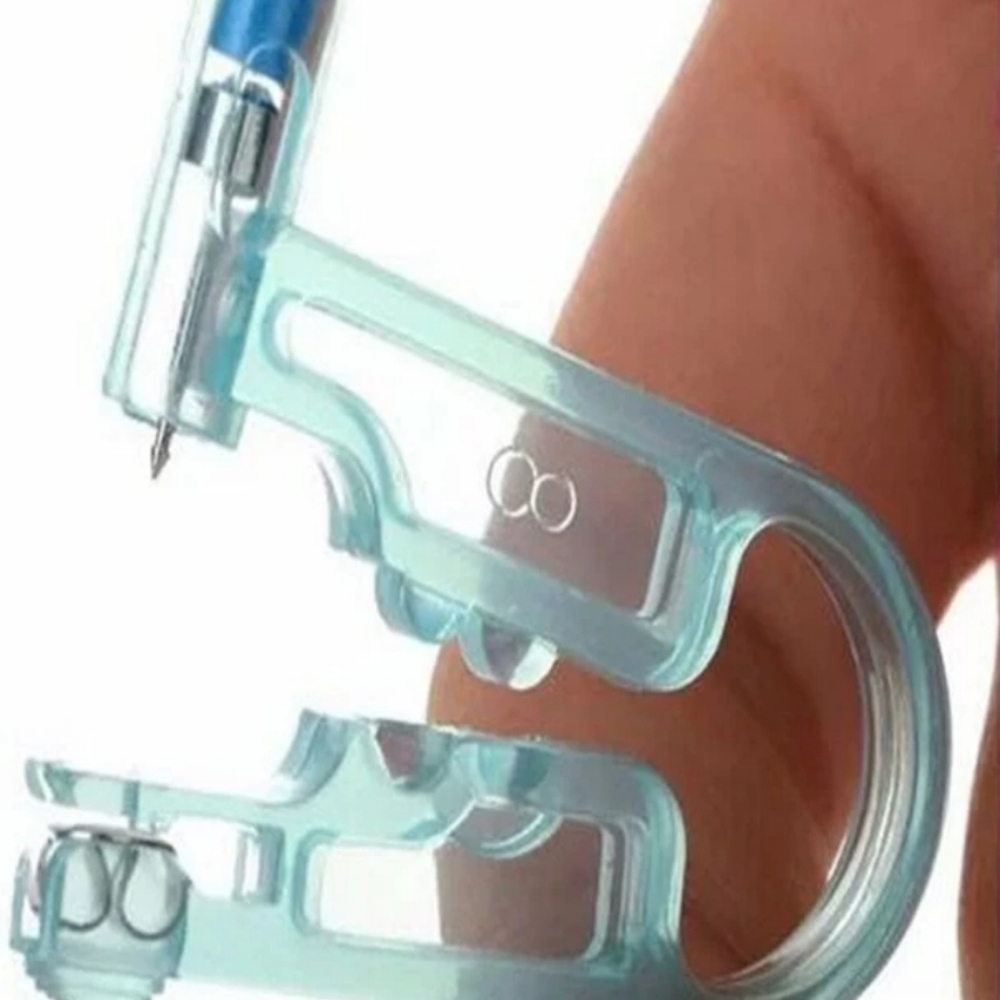 Disposable Ear Piercing Unit - Picture 3 of 3